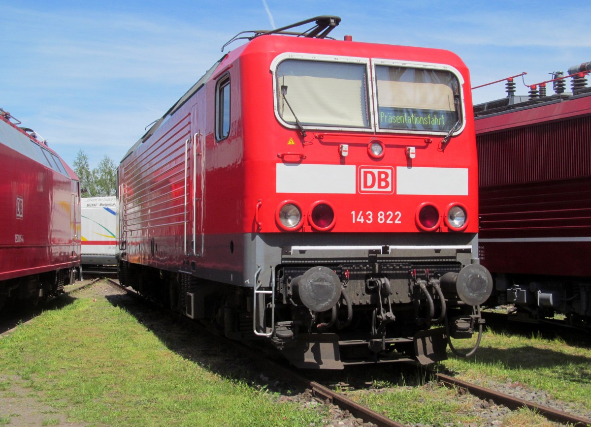143 822 steht am 25. Mai 2014 im Bw Weimar ausgestellt.