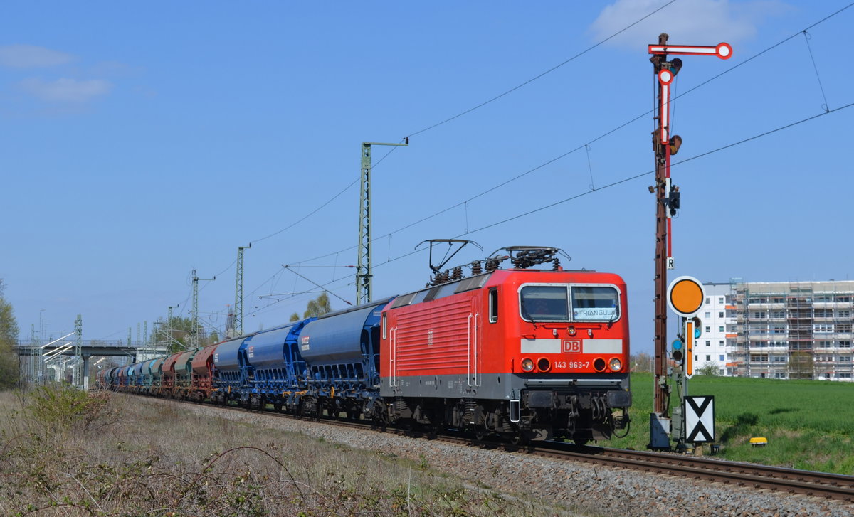 143 963-7 vermietet an ? TRIANGULA Logistik GmbH in Borna bei Leipzig mit Ziel Reifeisen Warentzentrale in Frohburg 10.04.2019