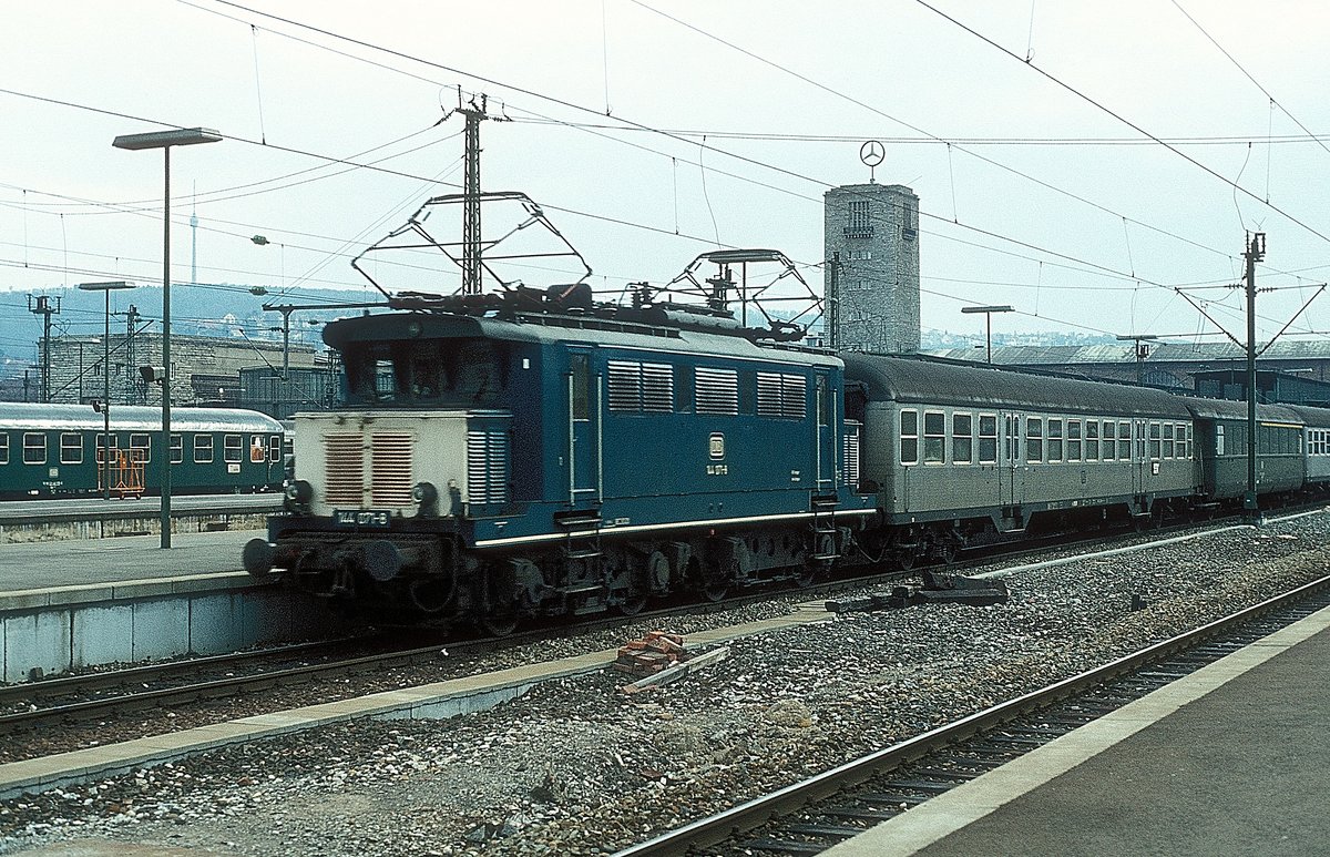 144 071  Stuttgart Hbf  12.04.79