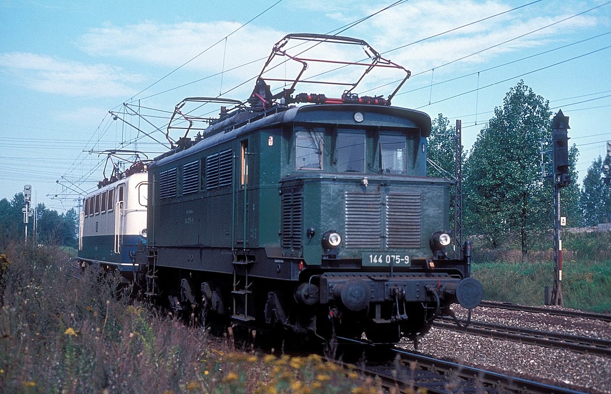 144 075  M. - Pasing   xx.xx.78