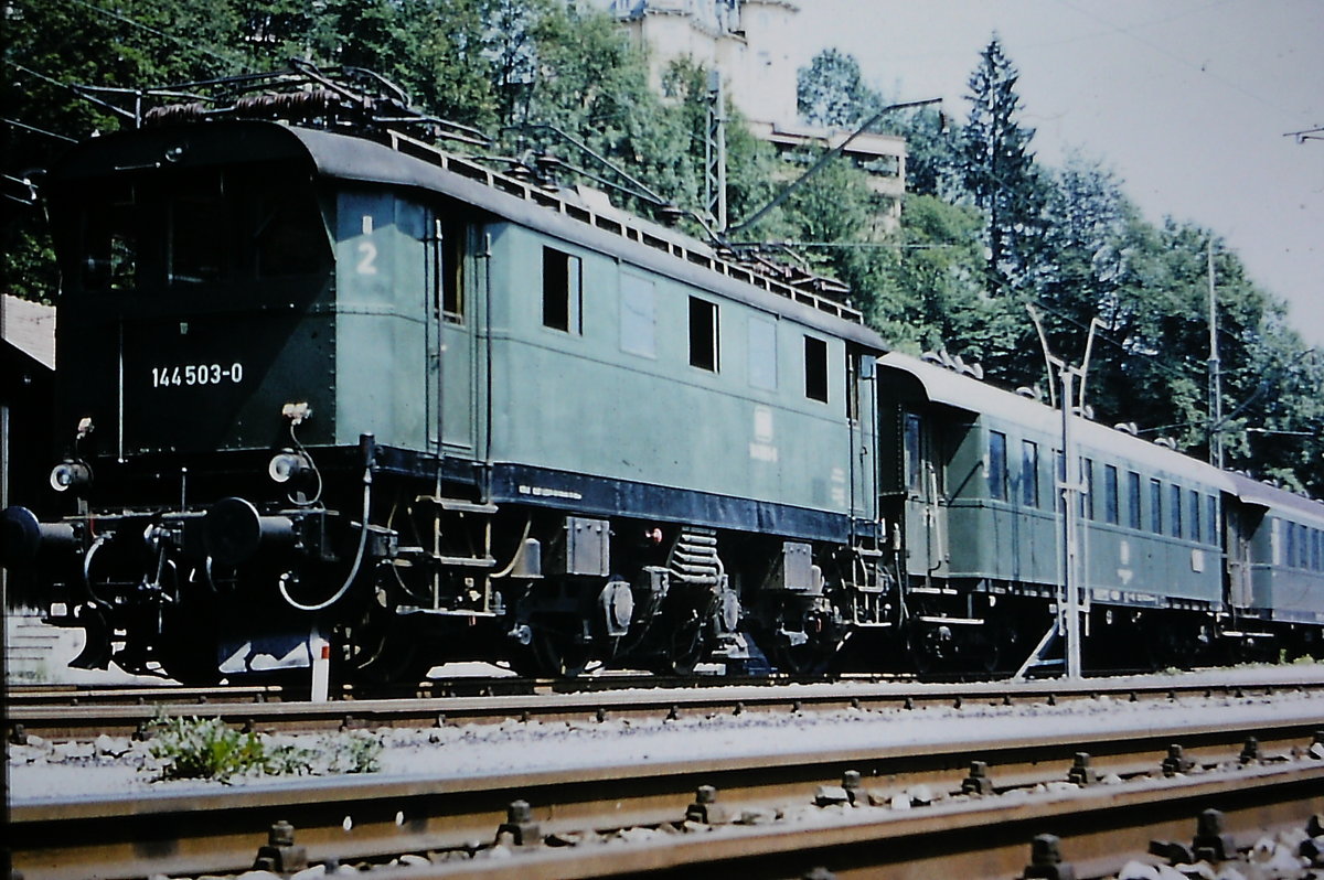 144 503 Berchtesgaden 24.07.1977 Scan vom Original Dia by MattCWieg. Lang ist es her.