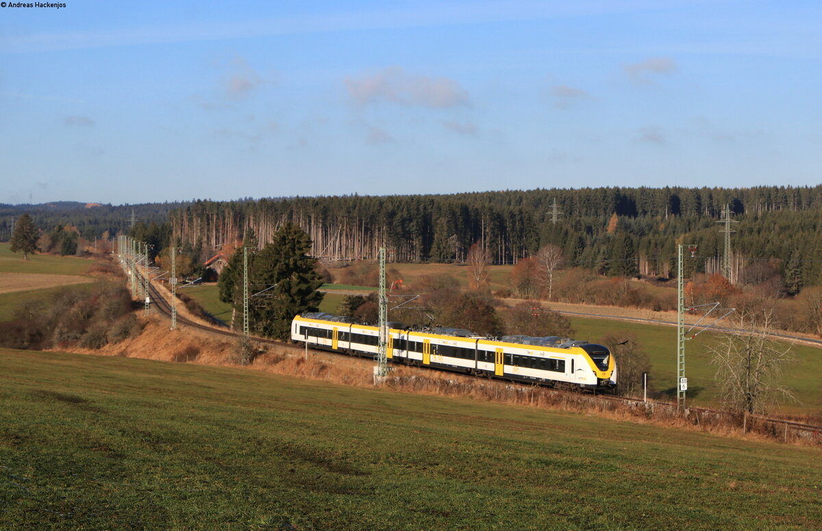 1440 175 als S 9709 (Freiburg(Brsg)Hbf-Villingen(Schwarzw)) bei Löffingen 9.11.21