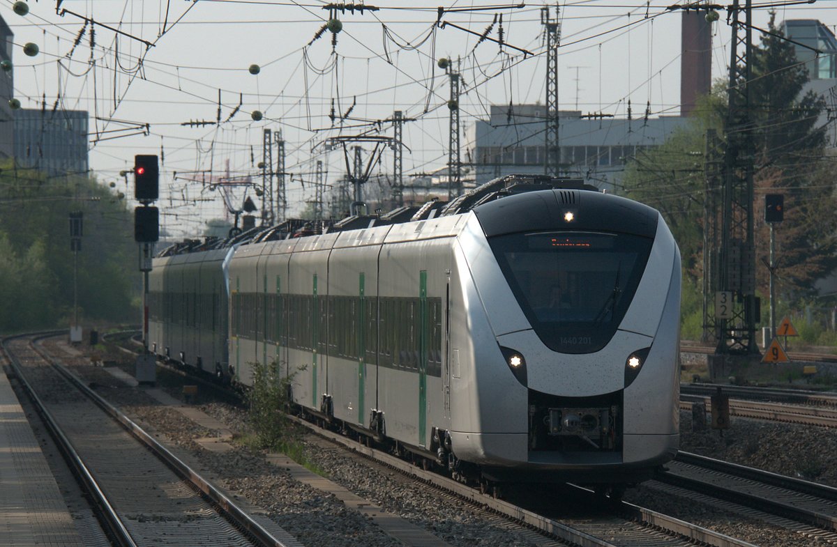 1440 201 & 202 am 22.04.16 am Münchne Heimeranplatz