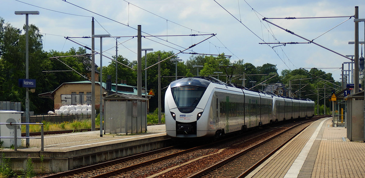 1440 331 der MRB durchfährt den Bahnhof Niederwiesa auf der Fahrt von Hof nach Dresden. 23.06.2019.