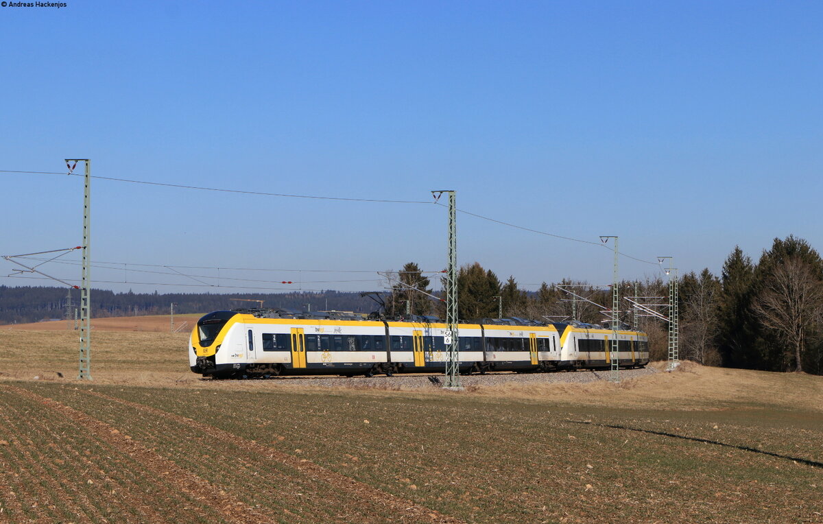 1440 363 und 1440 175 als S 9714 (Villingen(Schwarzw) - Freiburg(Brsg)Hbf) bei Bachheim 28.2.22