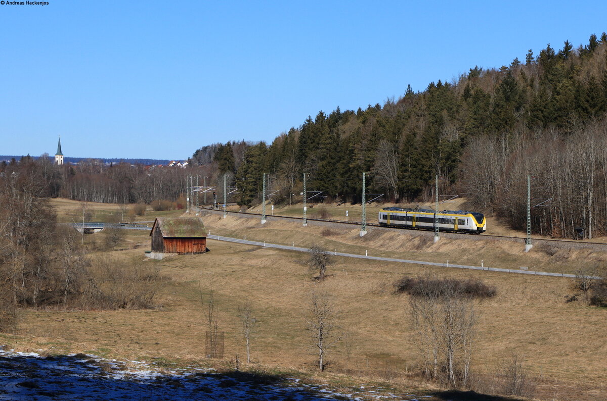 1440 364 als S 9925 (Titisee – Villingen(Schwarzw)) bei Löffingen 27.2.22