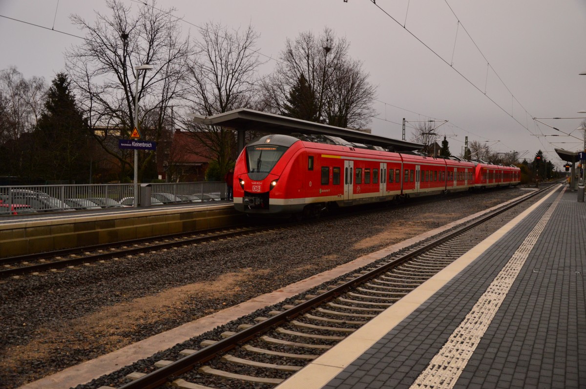 1440 823-1 in Kleinenbroich als S8 nach Mönchengladbach. 3.3.2015