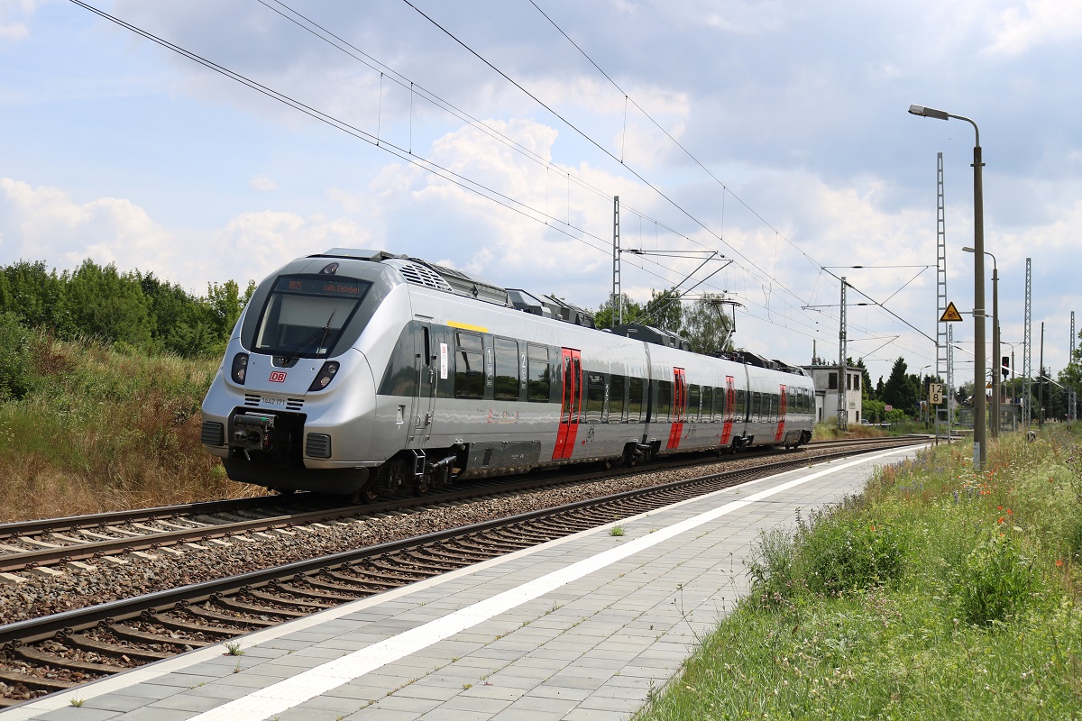 1442 171 (Bombardier Talent 2) von DB Regio Südost als verspätete RB 16360 (RB75) von Eilenburg nach Lutherstadt Eisleben in Zscherben auf der Bahnstrecke Halle–Hann. Münden (KBS 590). [4.7.2017 - 11:53 Uhr]