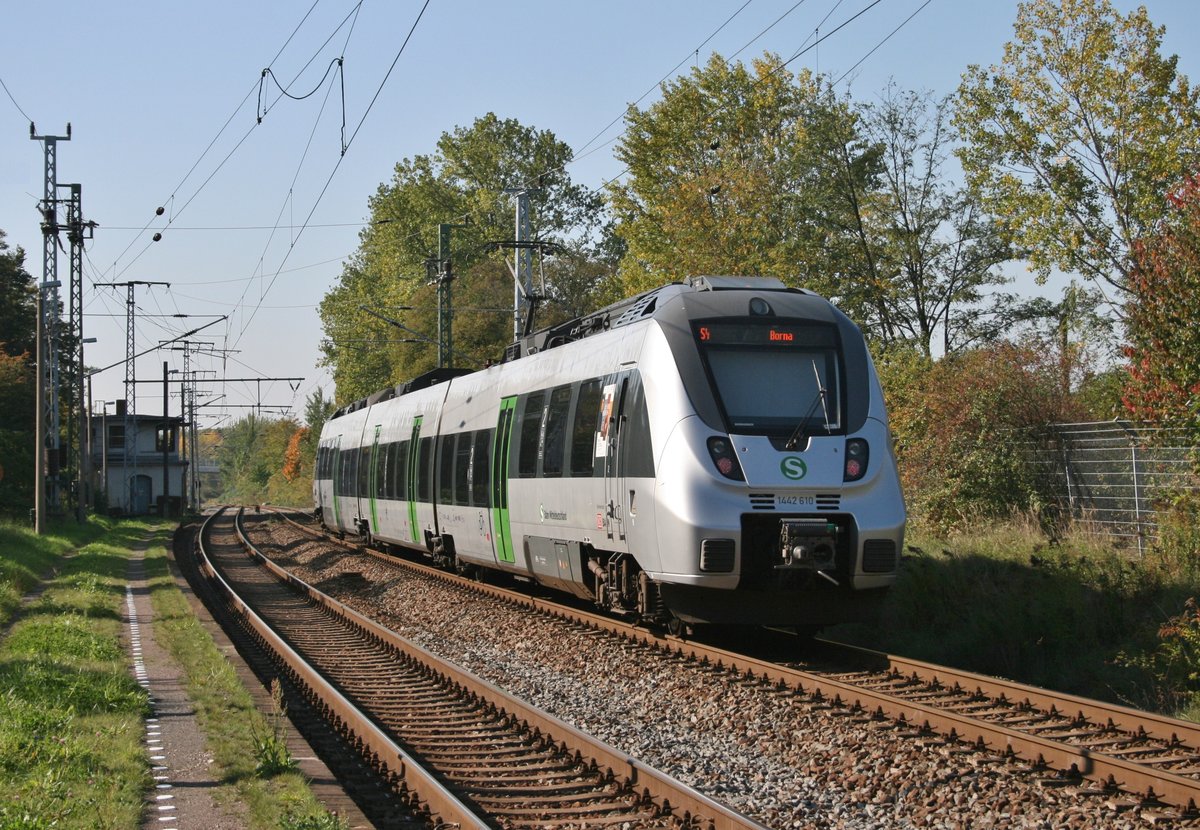 1442 610 als S 37431 (Eilenburg–Borna) am 10.10.2015 in Leipzig-Heiterblick