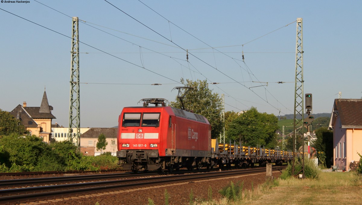 145 017-0 mit einem Schienenwagenzug bei Geisenheim 2.8.13