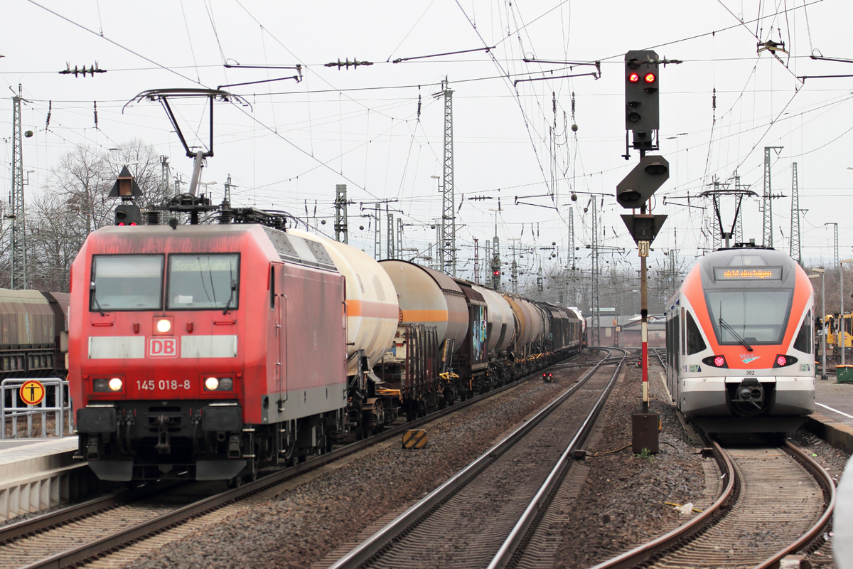 145 018-8 durchfährt Neuwied Bf. 12.3.2016