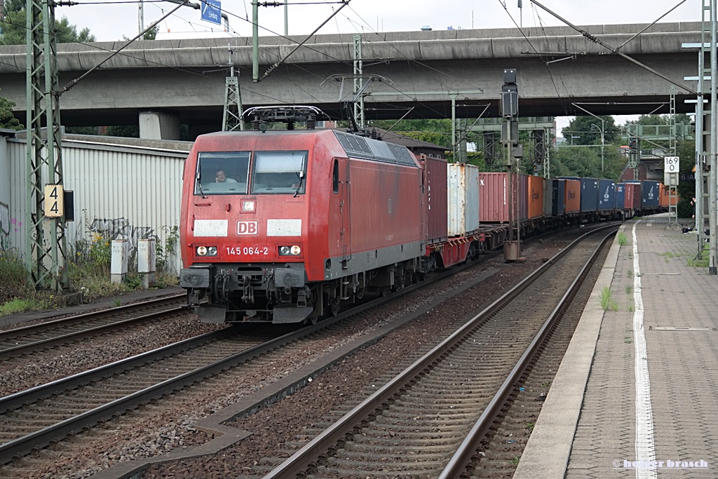 145 064-2 ist am 13.09.13 mit einen intermodal durch hh-harburg gefahren