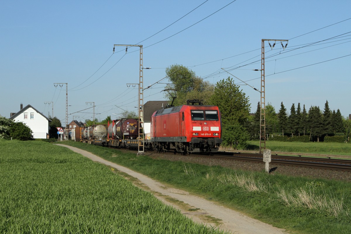 145 075 am 16.04.14 in Wickrath.