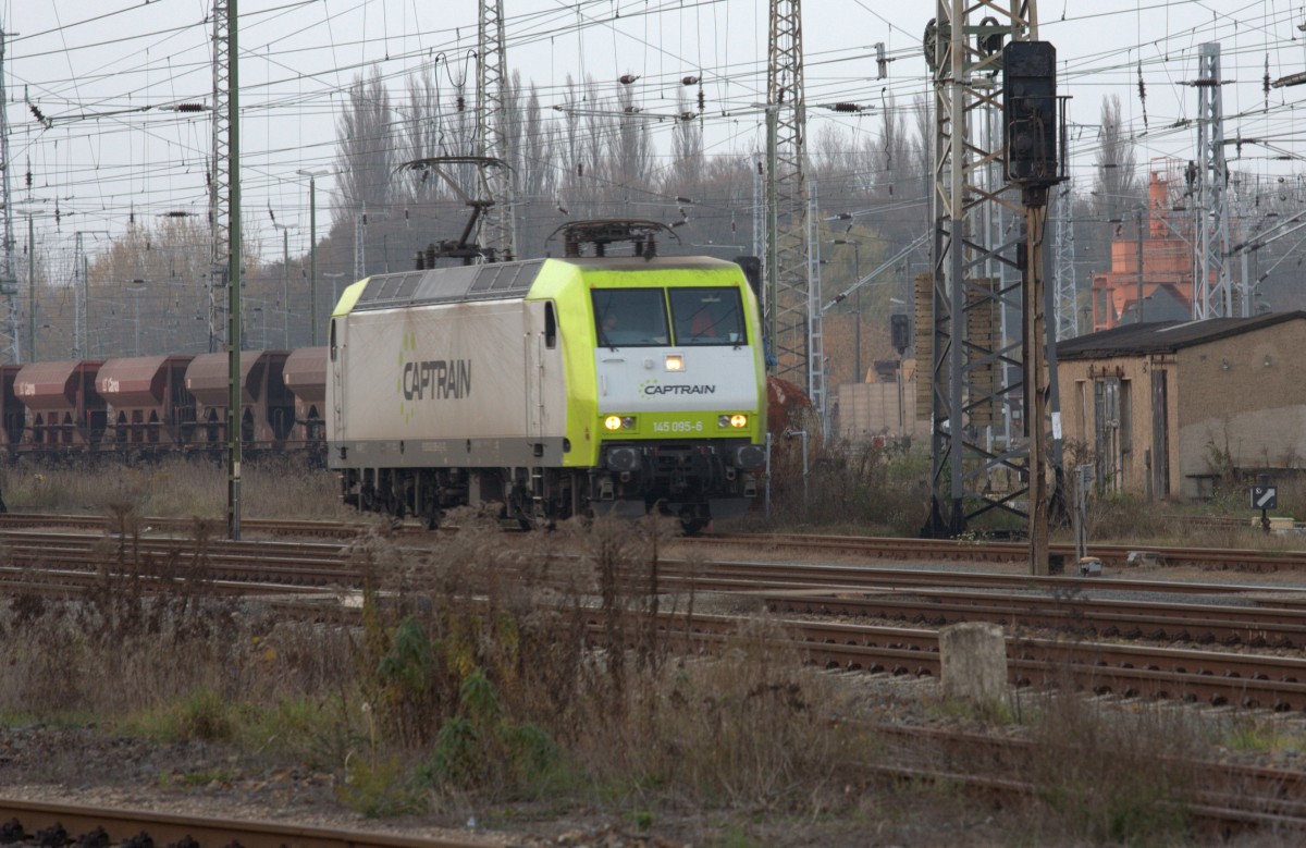 145 095 - 6 in Falkenberg (Elster) 17.11.2014   16:04 Uhr.