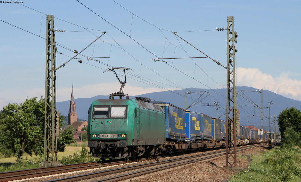 145 096-4 mit dem DGS 83752 (Basel SBB-Köln-Eifeltor) bei Köndringen 13.6.14