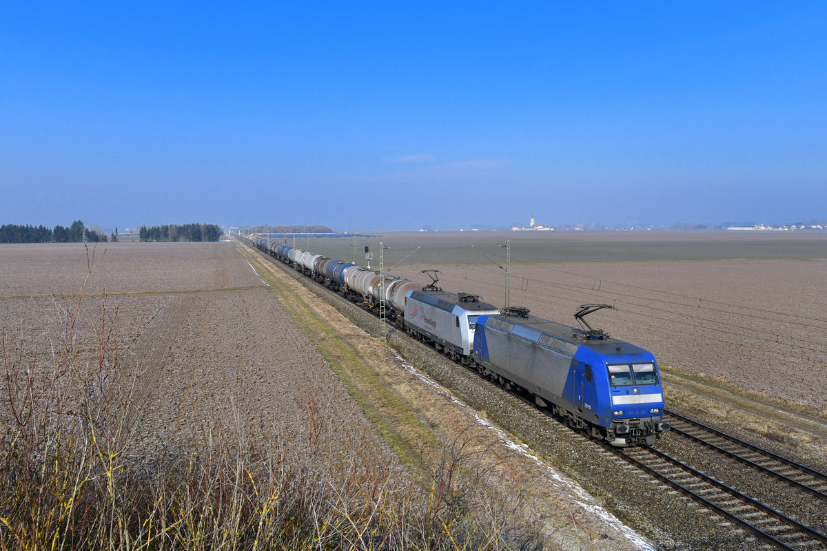 145 097 + 145 084 mit DGS 49985 am 21.02.2018 bei Stephansposching. 