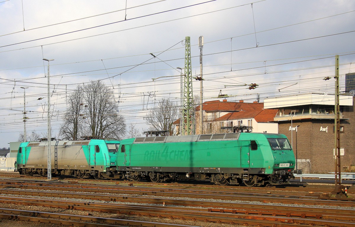 145 CL-005,185 613-7 beide von Crossrail Stehen auf dem abstellgleis in Aachen-West. Aufgenommen vom Bahnsteig in Aachen-West am Nachmittag vom 17.1.2015.
