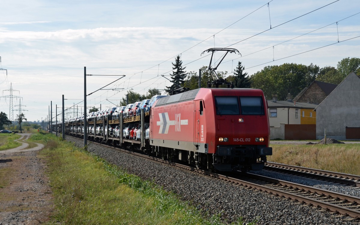 145-CL 012 f�hrte am 04.10.13 einen Autozug durch Braschwitz Richtung Magdeburg.