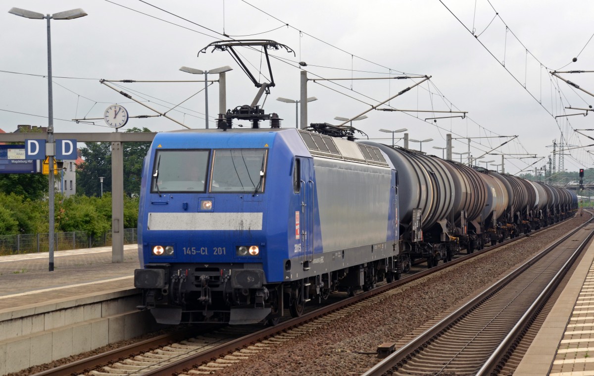 145-CL 201 zog am 08.07.14 einen Kesselwagenzug durch Bitterfeld Richtung Wittenberg. 