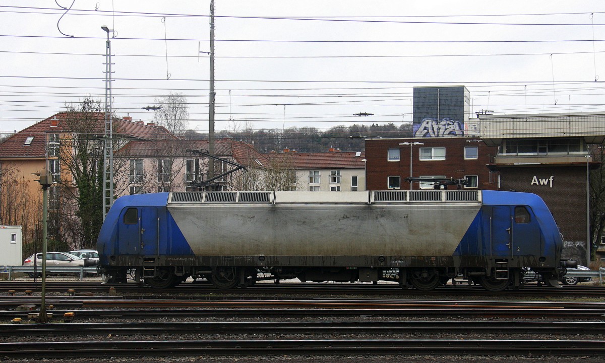 145 CL-204 von Crossrail steht in Aachen-West.
Aufgenommen vom Bahnsteig in Aachen-West. 
Bei Nieselregen am Mittag vom 20.2.2016.