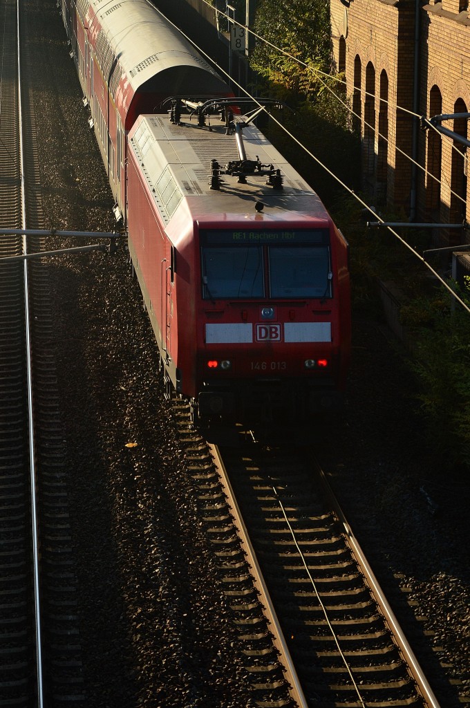 146 012 schiebend  in Königsdorf.1.11.2015