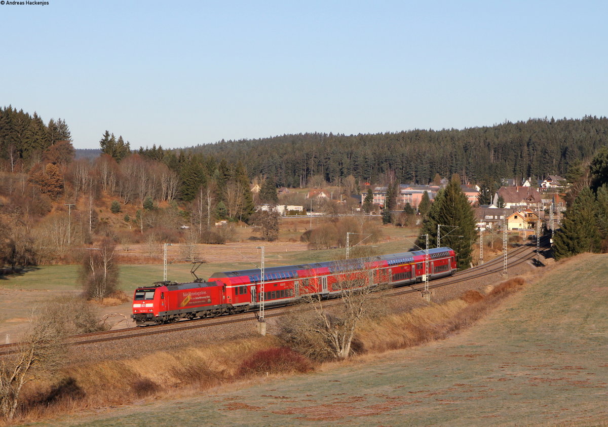 146 110-2  Müllheim(Baden)  mit dem RE 4715 (Karlsruhe Hbf-Konstanz) bei Peterzell 29.11.16