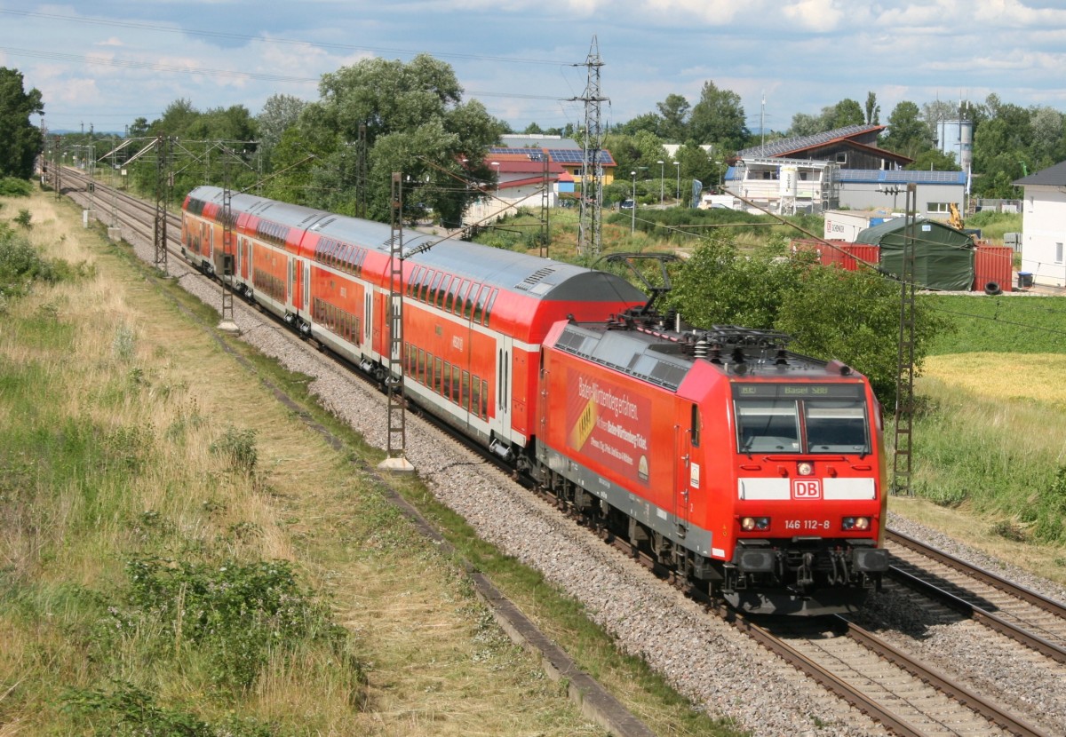 146 112 mit RE 5343 (Offenburg–Basel SBB) am 21.06.2013 in Buggingen