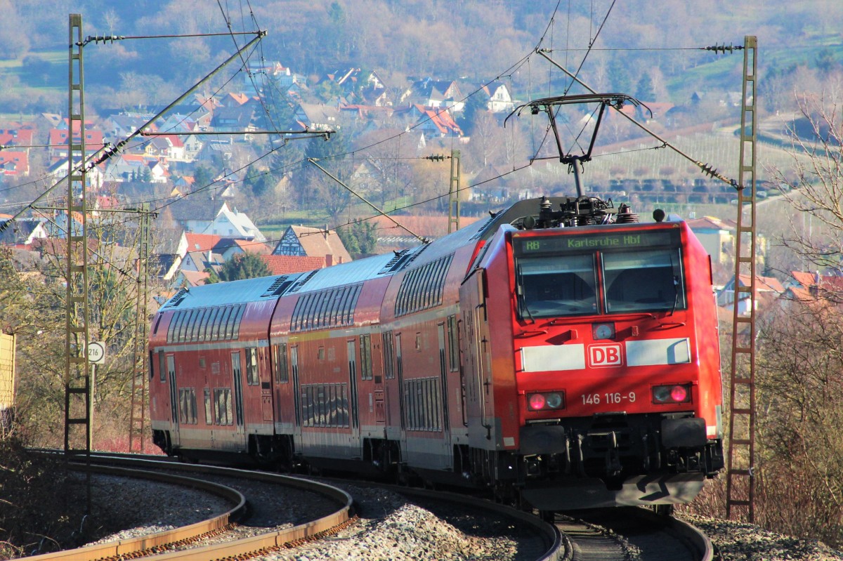 146 116-9 mit RB nach Karlsruhe hat gerade Schallstadt in Richtung Freiburg verlassen. 25.01.2016