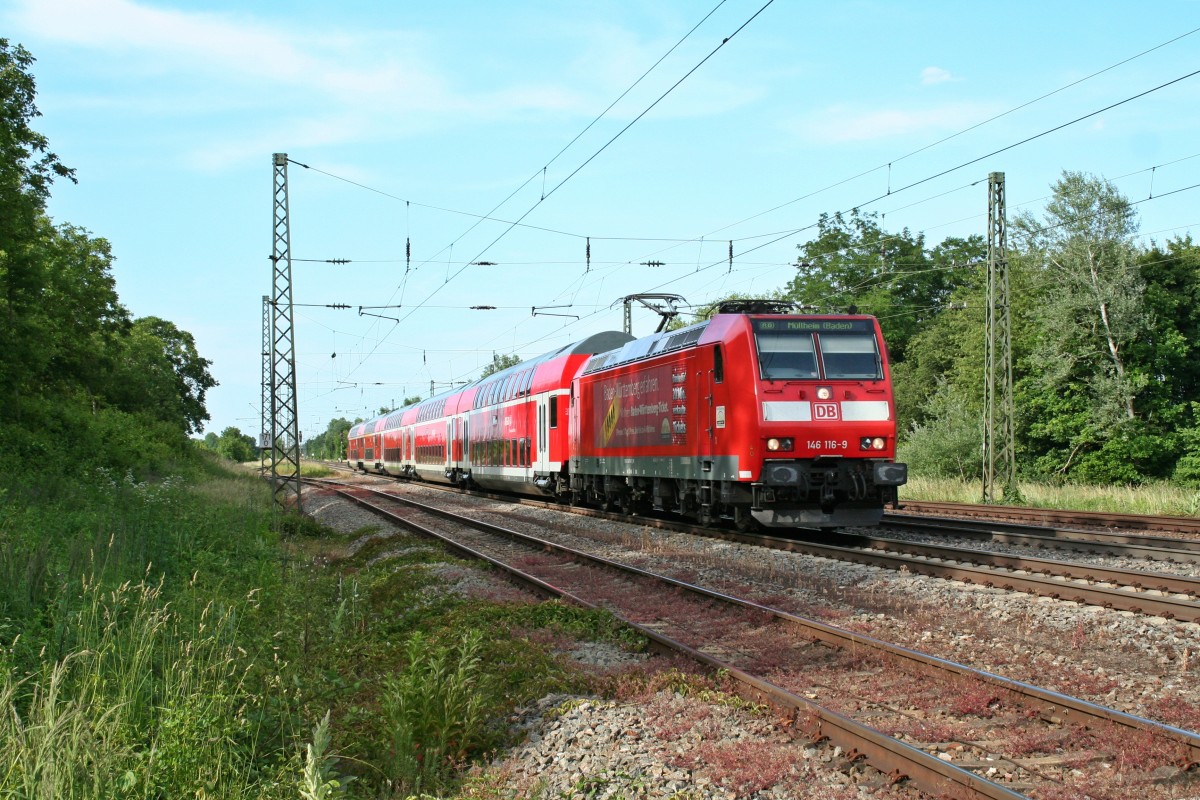 146 116-9 mit einer RB von Offenburg nach Mllheim (Baden) am Nachmittag des 06.06.14 in Orschweier.