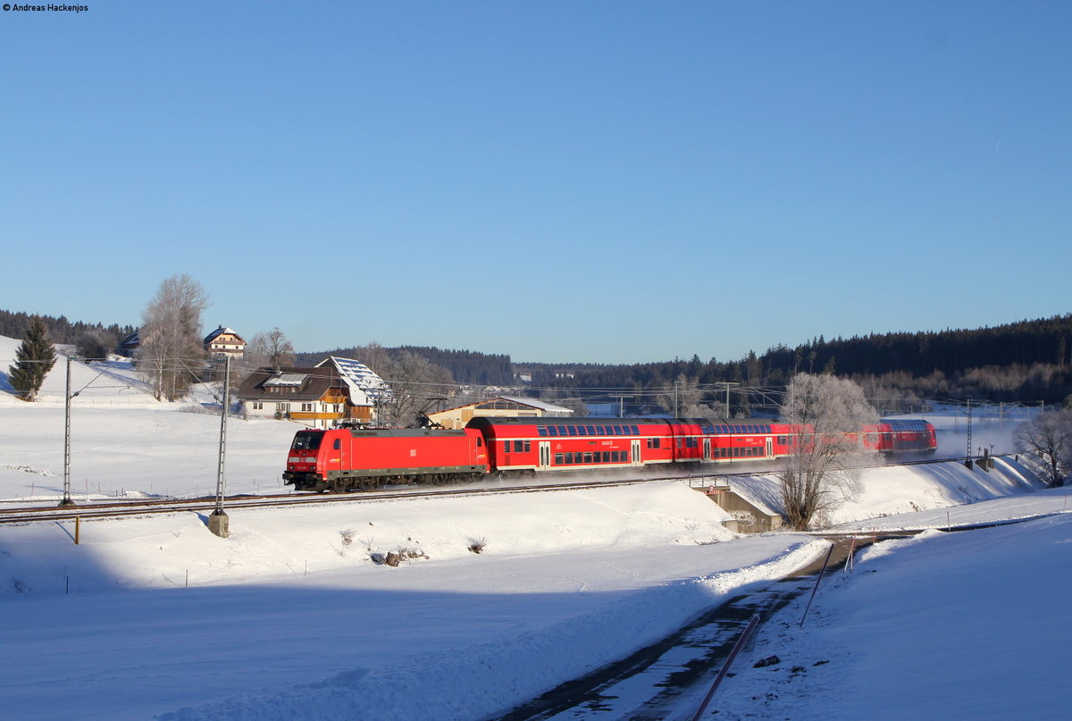 146 206-8 mit dem RE 4713 (Karlsruhe Hbf-Konstanz) bei Stockburg 5.2.19
