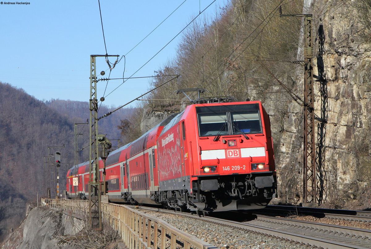 146 209-2  DB Regio in BaWü  mit dem RE 4215 (Stuttgart Hbf-Lindau Hbf) bei Amstetten 16.2.19