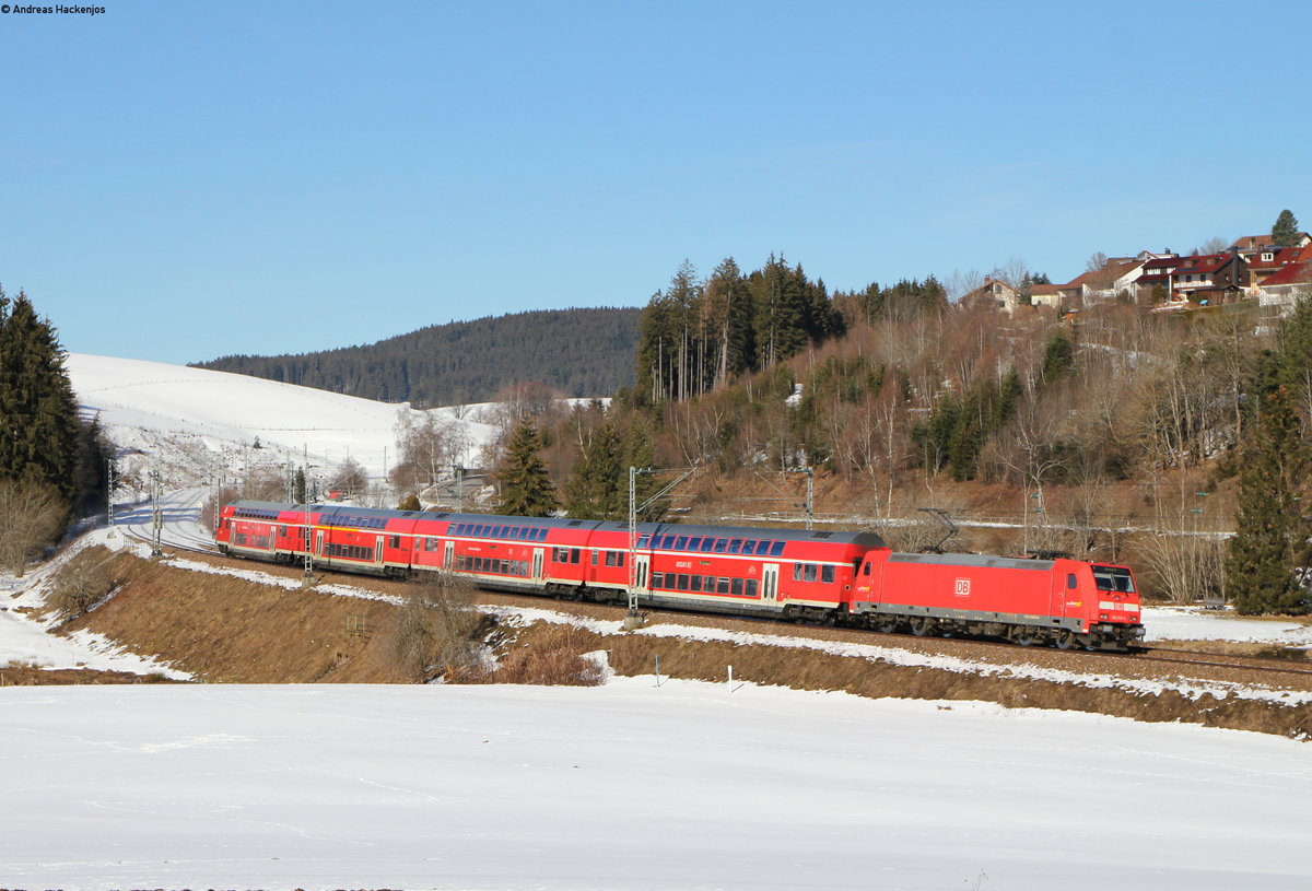 146 213-4 mit dem RE 4719 (Karlsruhe Hbf-Konstanz) bei St.Georgen 14.2.19