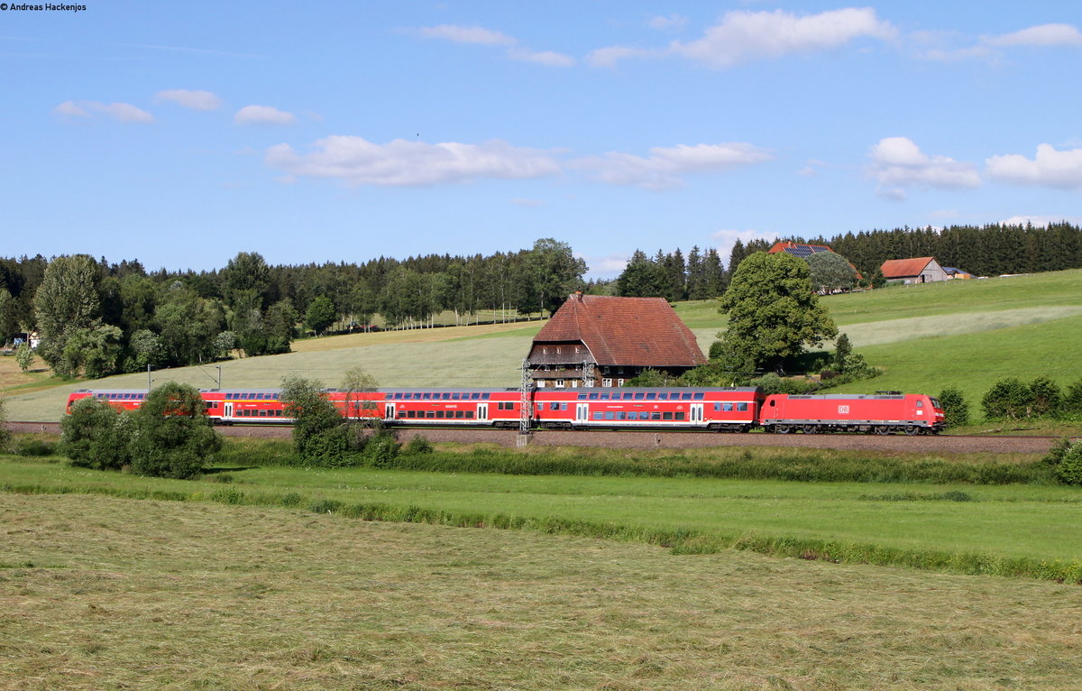 146 216-7 mit dem RE4733 (Karlsruhe Hbf-Konstanz) bei Stockburg 18.6.18