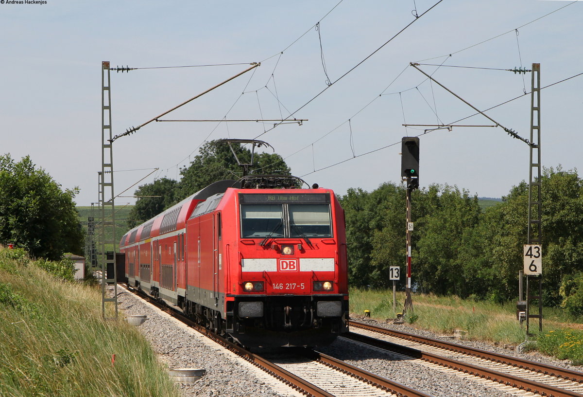 146 217-5 mit der RB 19125 (Osterburken-Ulm Hbf) bei Lauffen 16.8.16