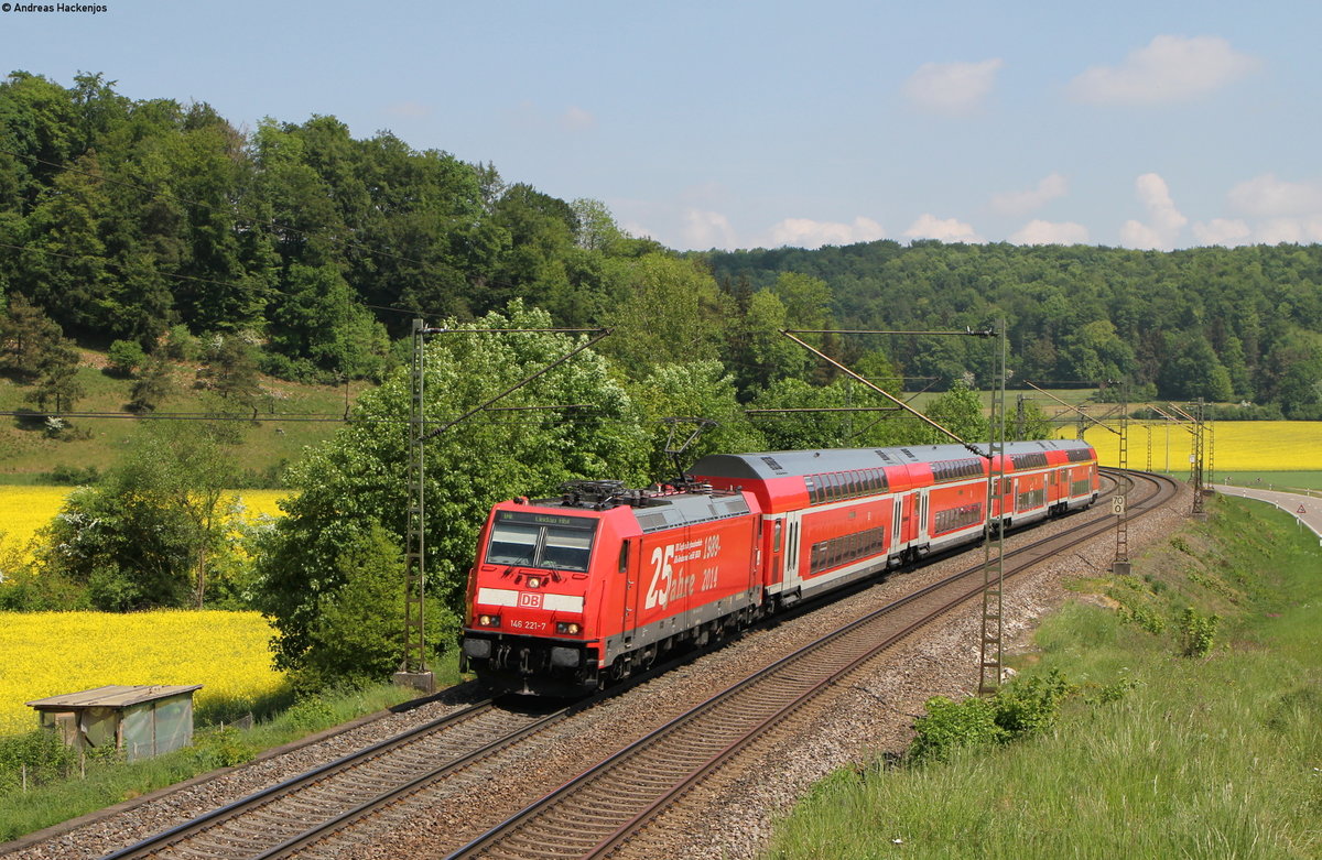 146 221-7  25 Jahre RAB  mit dem IRE 4215 (Stuttgart Hbf-Lindau Hbf) bei Urspring 12.5.18