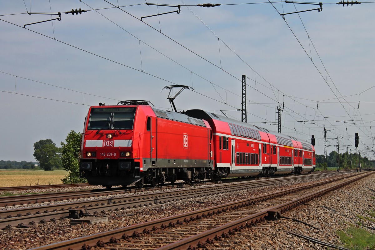 146 231-6 am 11.07.2013 bei der Einfahrt mit RB 26565 (Offenburg - Neuenburg (Baden)) in die Ortschaft Orschweier auf der KBS 703 gen Freiburg.
