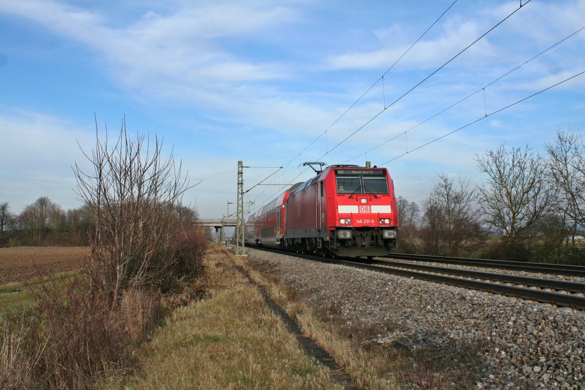 146 231-6 mit einem RE von Offenburg nach Basel Bad. Bf am 18.01.14 sdlich von Buggingen.
