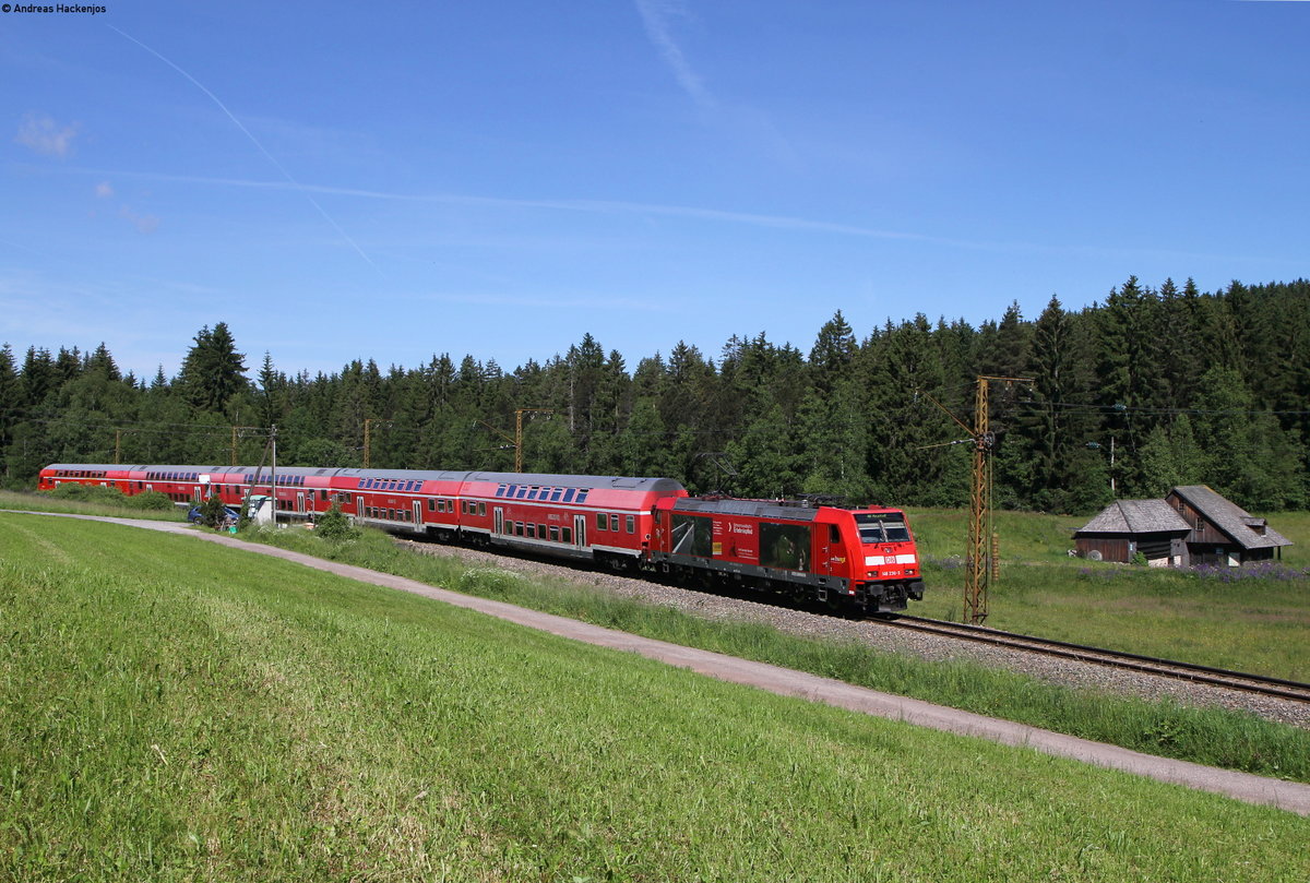 146 236-5  Schwarzwaldbahn Erlebnispfad/Triberg  mit der RB 17211 (Freiburg(Brsg)Hbf-Neustadt(Schwarzw)) bei Hinterzarten 24.6.19