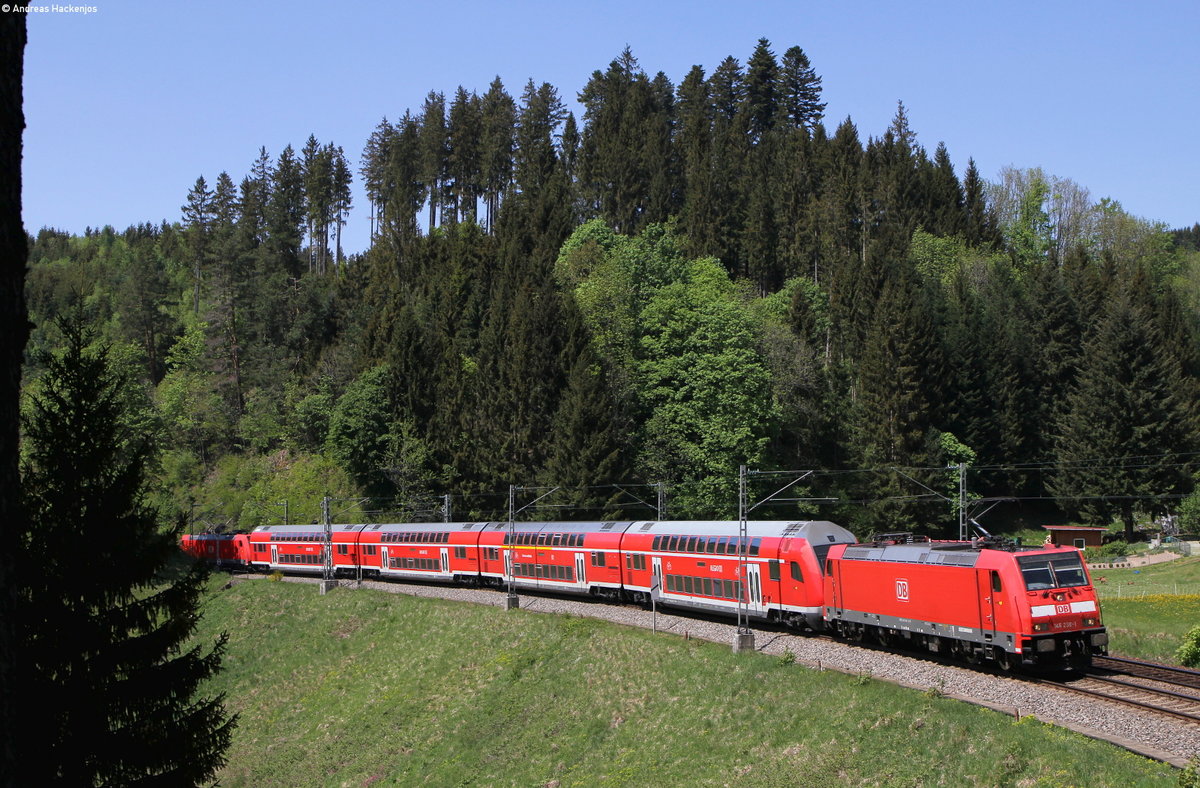 146 238-1 und 146 213-4 mit dem RE 4725 (Triberg-Konstanz) bei Nußbach 6.5.18