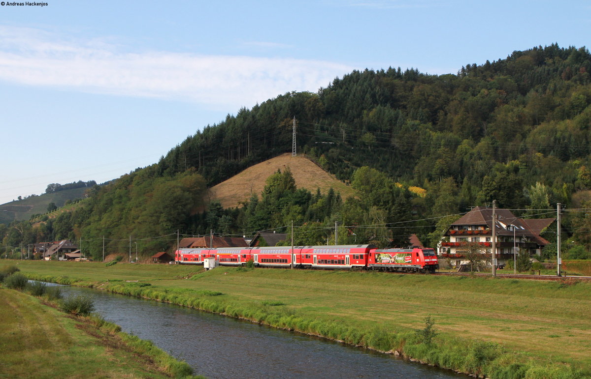 146 239-9  Vogtsbauernhof  mit dem RE 4729 (Karlsruhe Hbf-Konstanz) bei Gengenbach 23.9.16