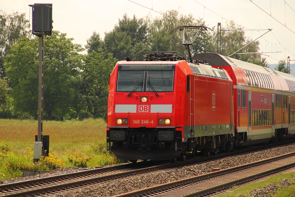 146 246-4 DB Regio bei Bad Staffelstein am 05.08.2011.