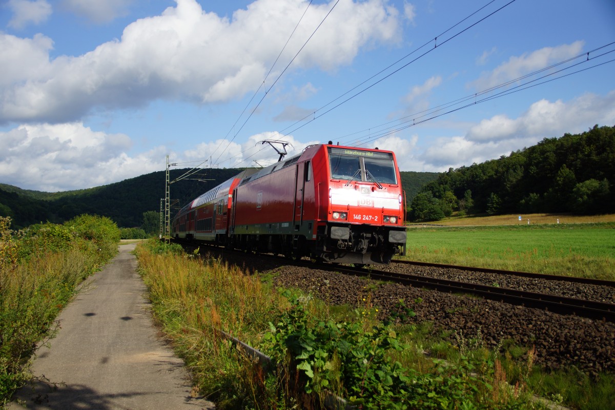146 247-2 ist mit einen RE in Richtung Würzburg unterwegs am 12.08.14.