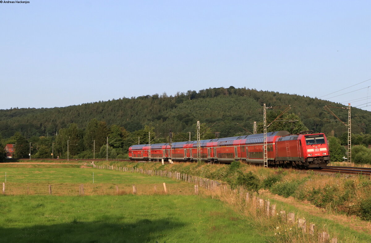146 262 mit der RB 15529 (Wächtersbach-Frankfurt(Main)Hbf) bei Wirtheim 18.7.21