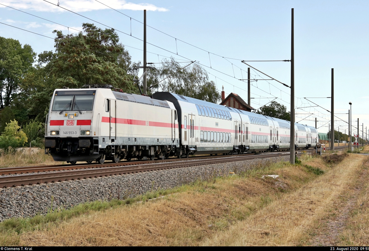 146 553-3 unterwegs an der Blockstelle (Bk) Braschwitz.

🧰 DB Fernverkehr
🚝 IC 2033 (Linie 56) Bremen Hbf–Leipzig Hbf
🚩 Bahnstrecke Magdeburg–Leipzig (KBS 340)
🕓 23.8.2020 | 9:51 Uhr