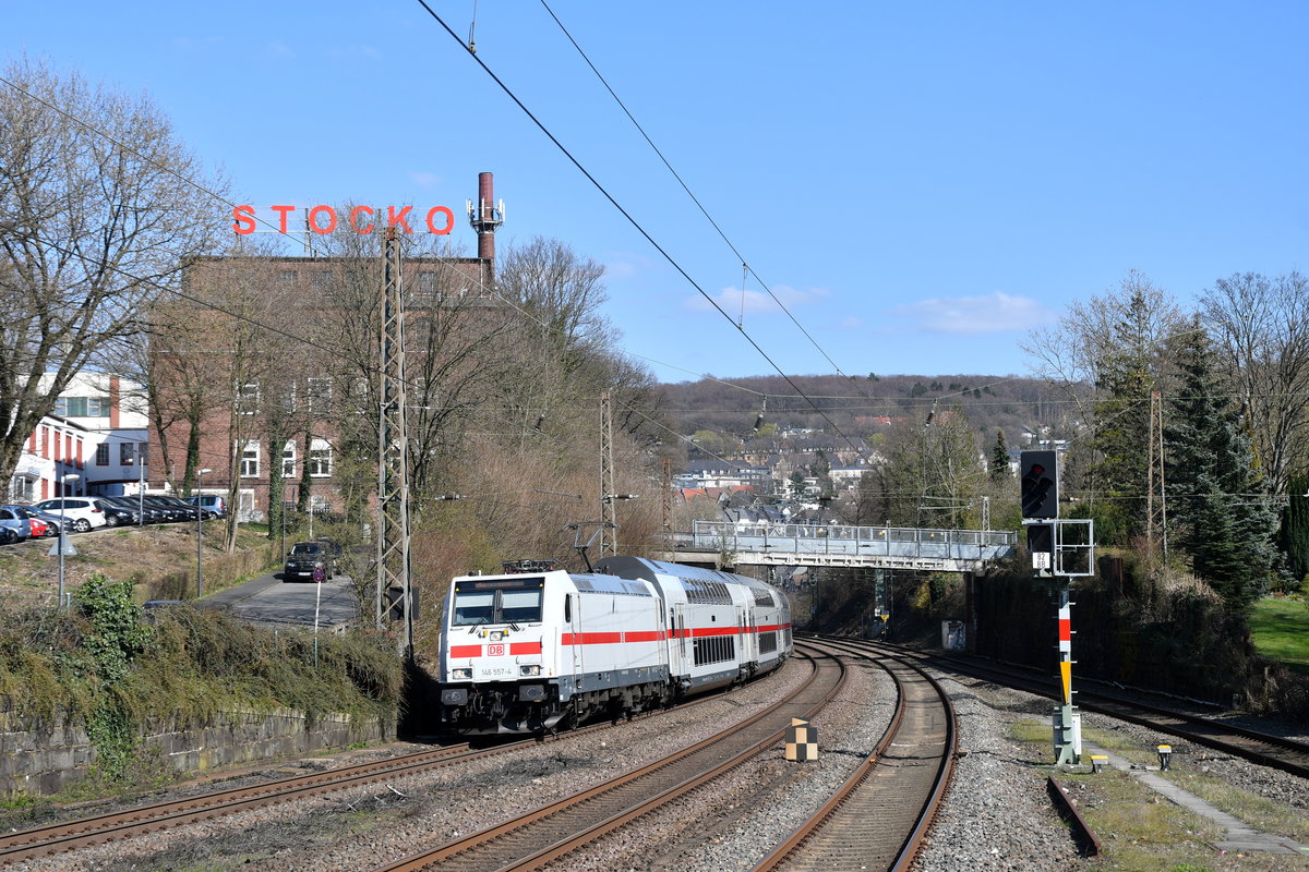 146 557 mit IC 2046 (Dresden Hbf - Köln Hbf) am 29.03.2019 in Wuppertal-Sonnborn