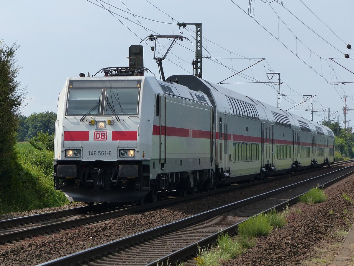 146 561 mit IC nach Koblenz am Bk Deves, 22.07.16