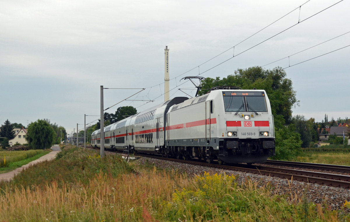 146 569 führte am 17.08.19 den IC 2046 nach Köln durch Jeßnitz Richtung Dessau.