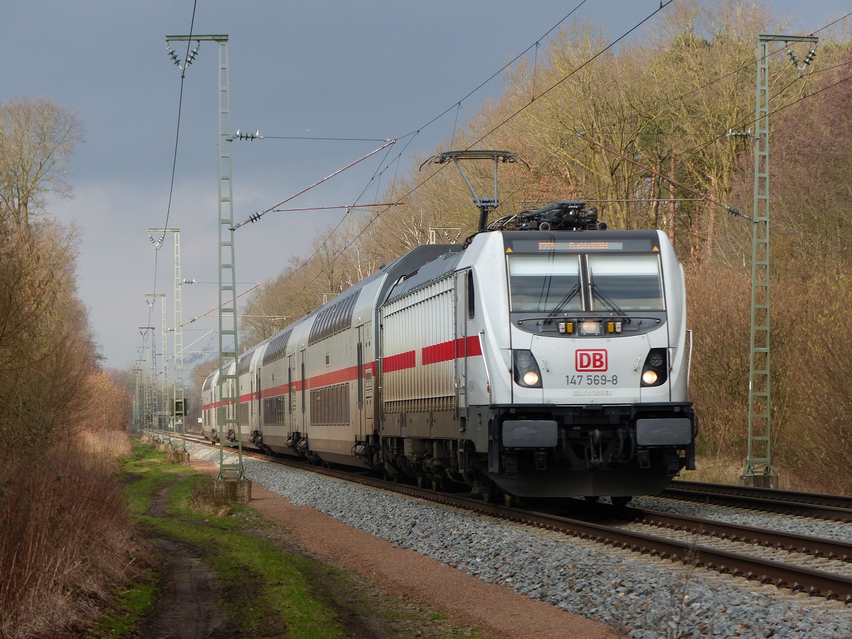 147 569 mit IC 2321 Norddeich=Mole - Frankfurt (M) in Rheine=Bentlage, 15.02.2022