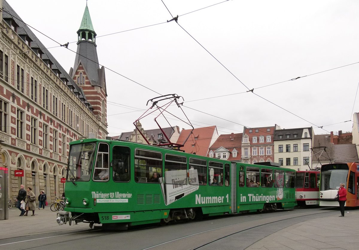 15. Oktober 2012, Erfurter Verkehrsbetriebe, einer der letzten Tatras: Wagen 518 auf der Linie 3. Im Zug liefen noch die Wagen 519 und 520. 