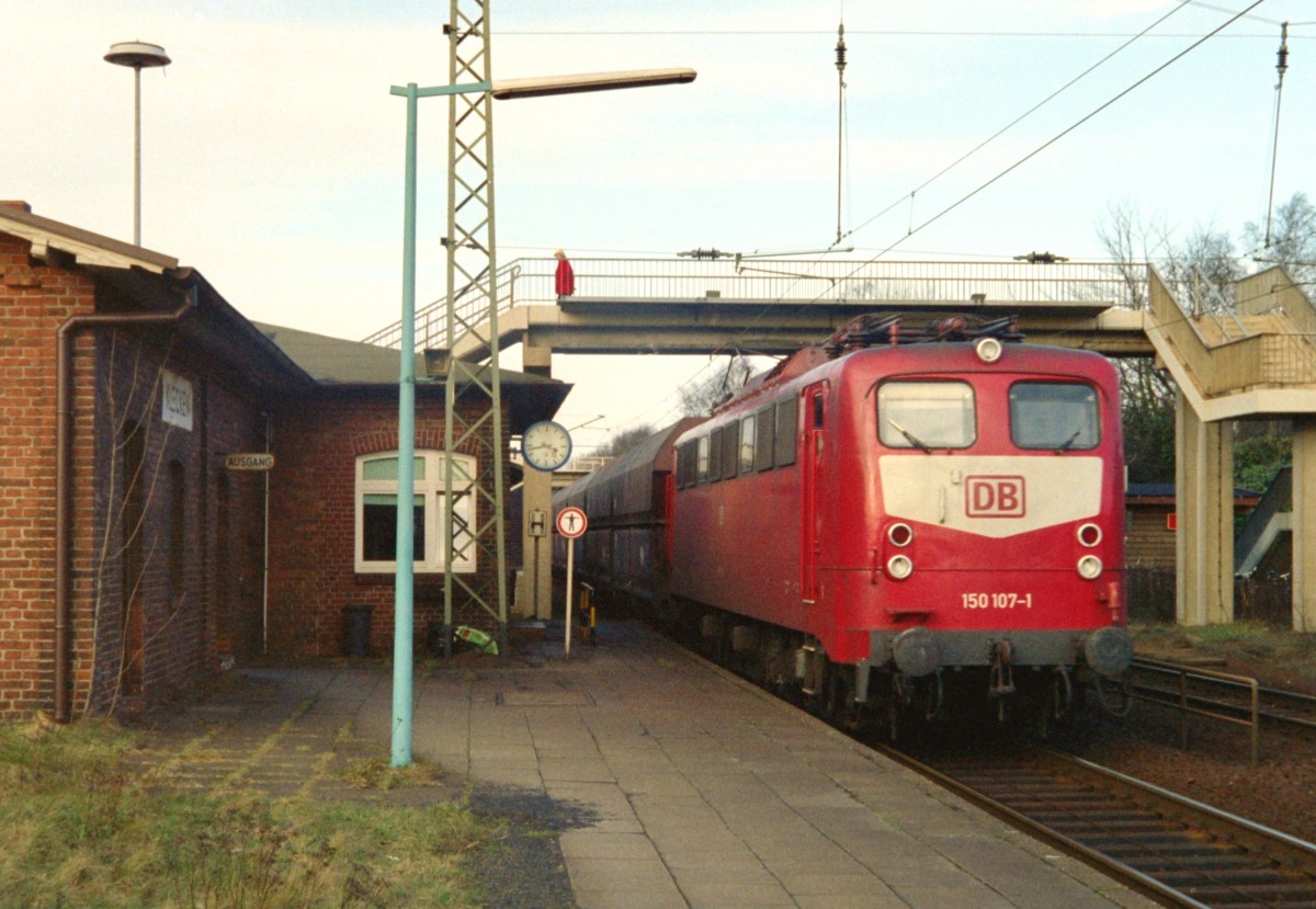 150 107 mit Gdg 57200 (Oppendorf–Recklinghausen Sd) am 20.02.1995 in Klecken